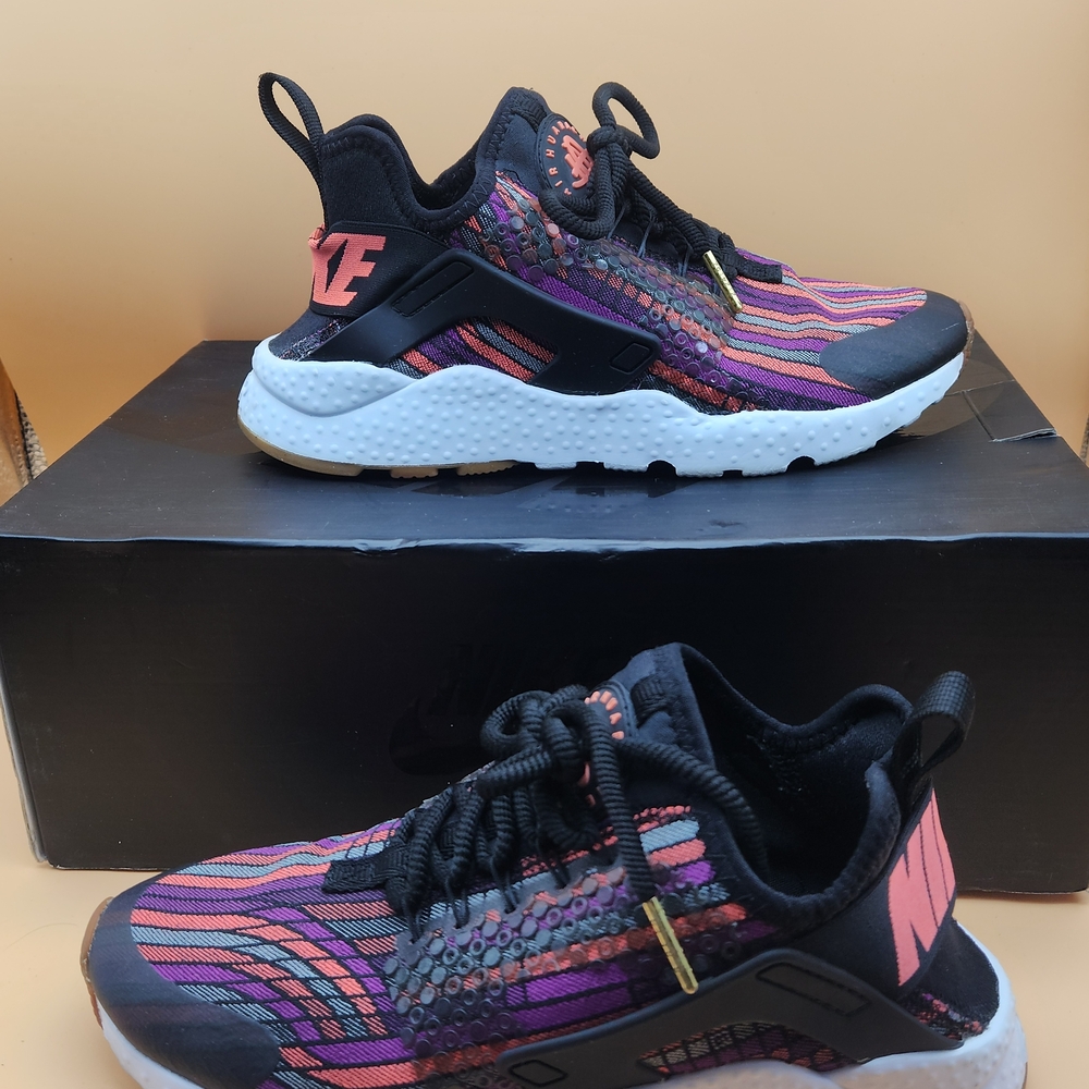 Nike Kids Multicolor Sneakers